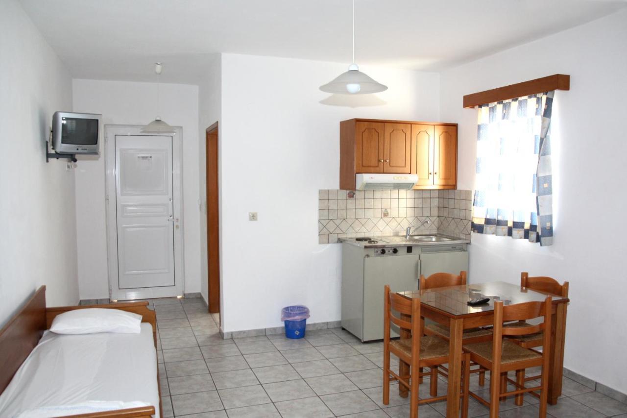 Dimitris Apartments Platanés Cameră foto